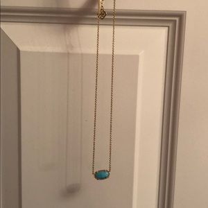 Kendra Scott necklace